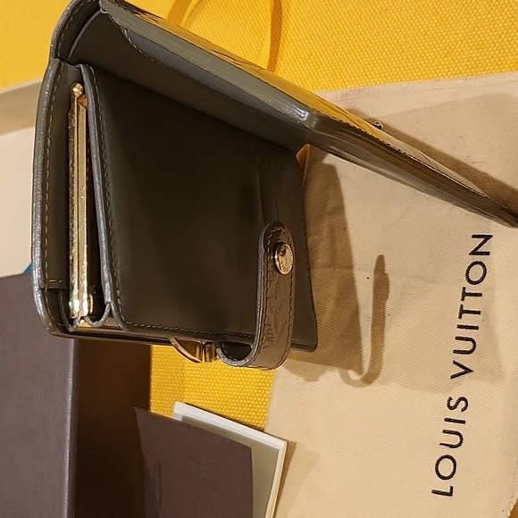 💯Auth Louis Vuitton LV Monogram Vernis Patent Leather French Purse Wallet - Picture 12 of 13